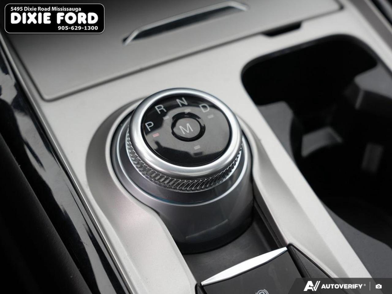 2022 Ford Explorer ST Photo