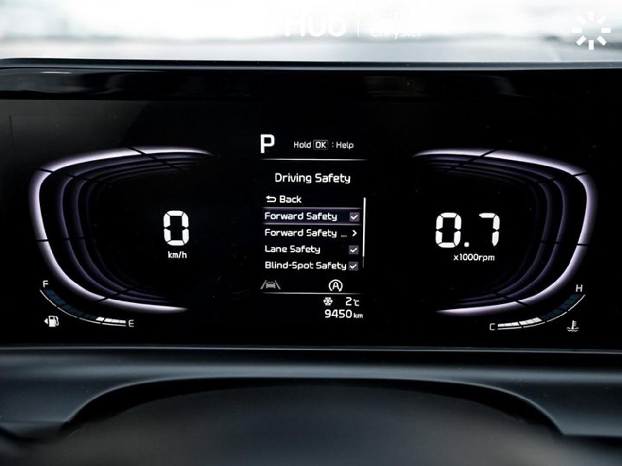 2025 Kia Seltos LX AWD Heated Seats Blind Spot Aid Backup Cam Apple CarPlay Photo