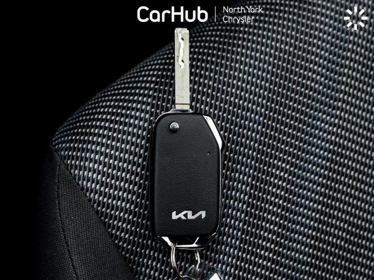 2025 Kia Seltos LX AWD Heated Seats Blind Spot Aid Backup Cam Apple CarPlay Photo