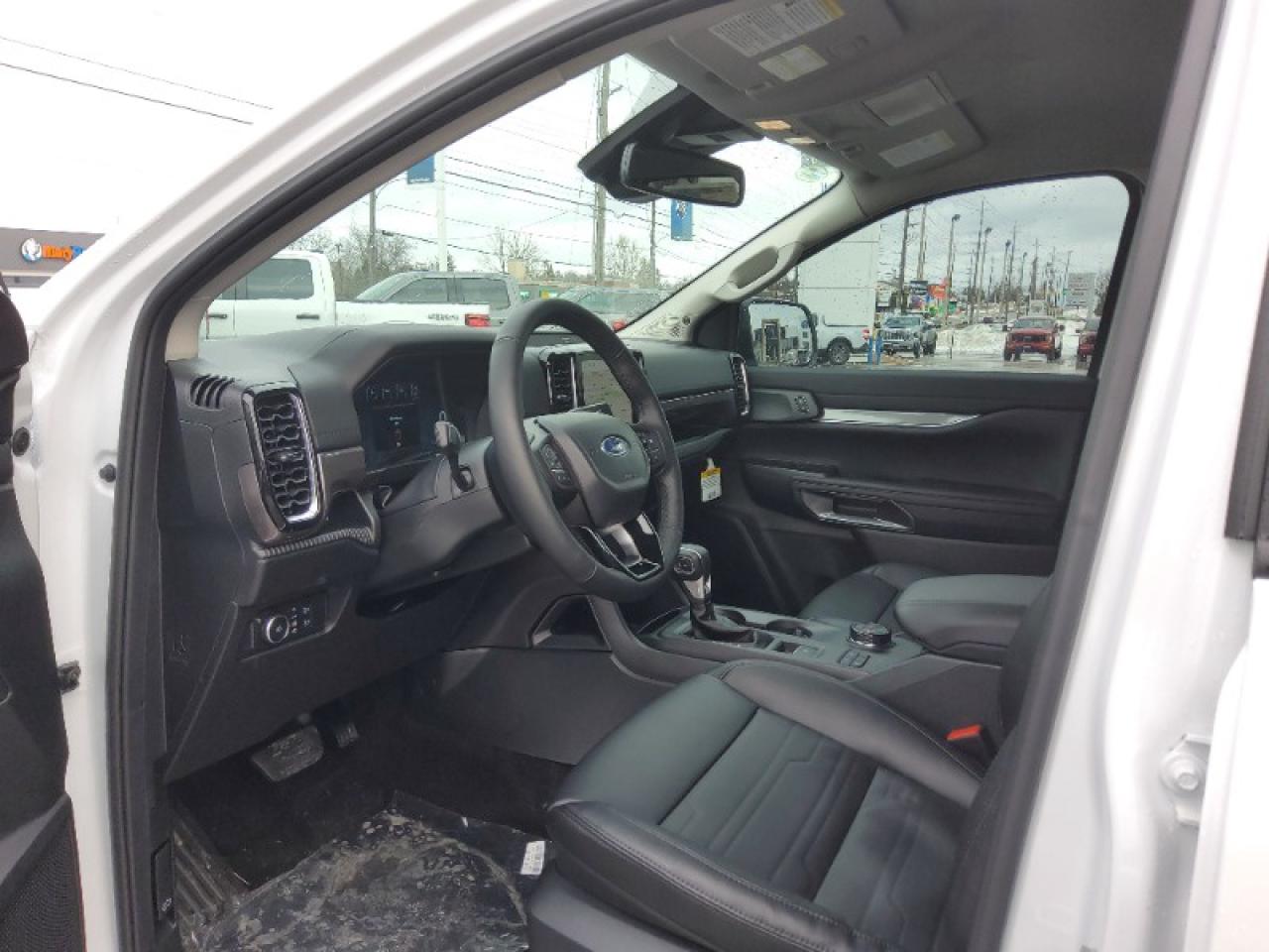 2025 Ford Ranger Lariat Photo