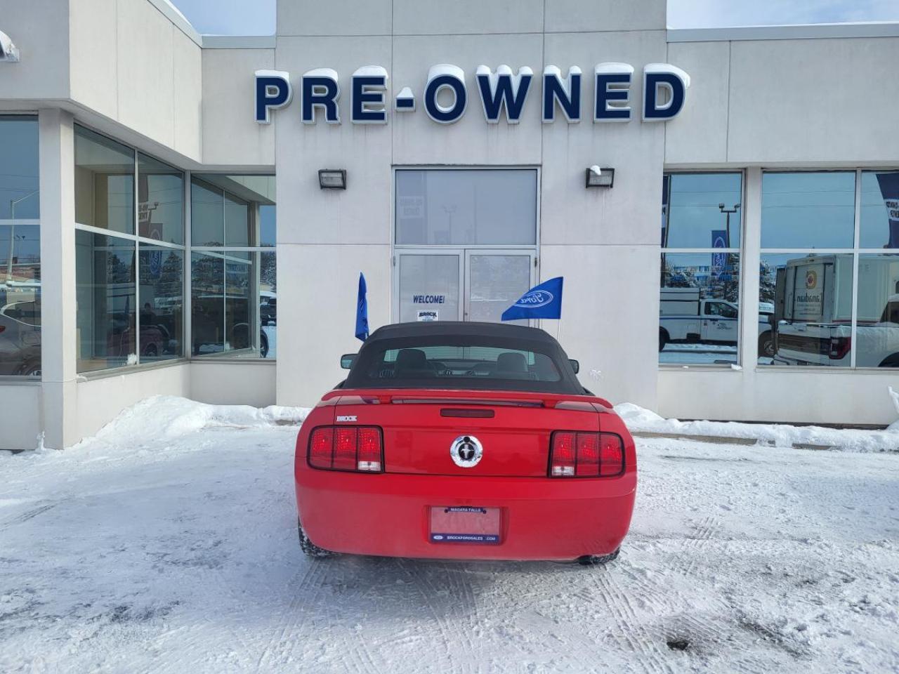 2006 Ford Mustang 2dr Conv Photo