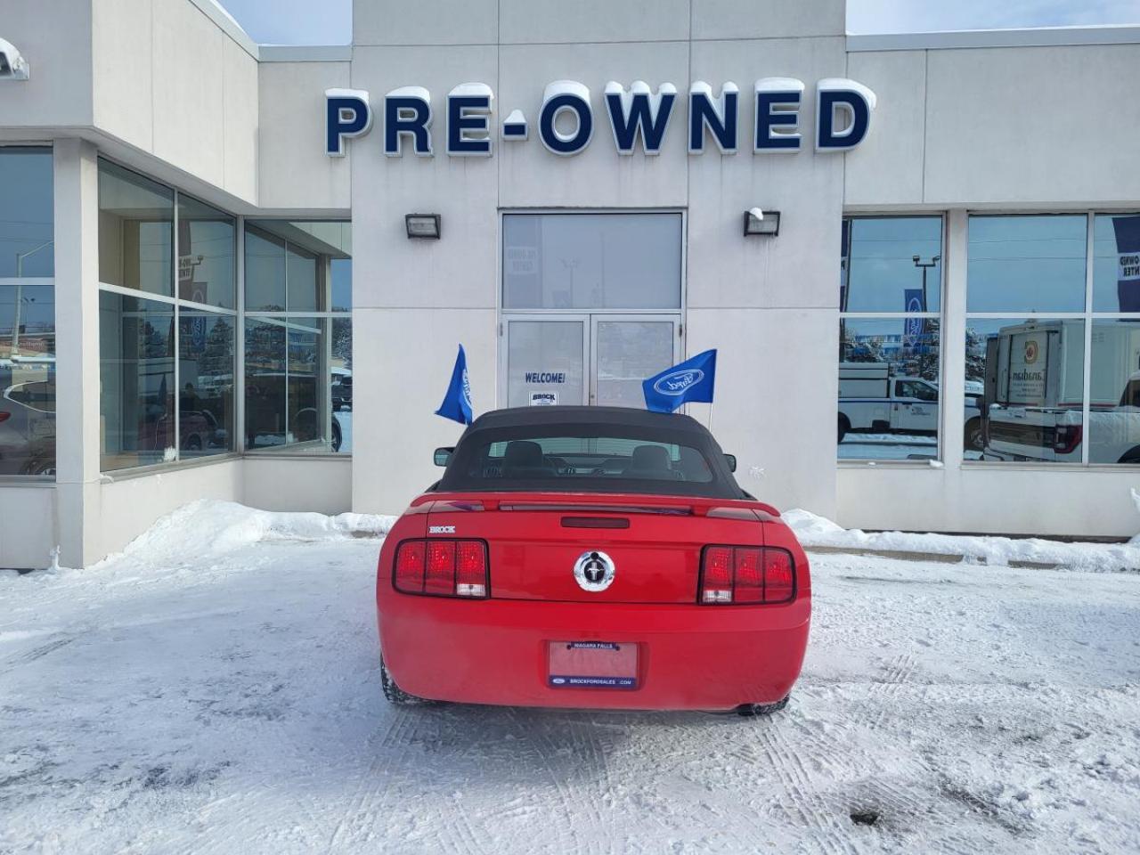 2006 Ford Mustang 2dr Conv Photo