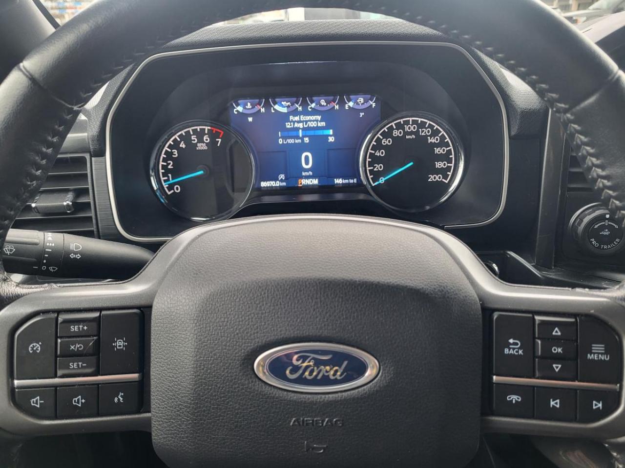 2022 Ford F-150 XLT 4WD SuperCrew 5.5' Box Photo3