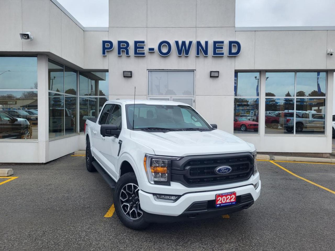 2022 Ford F-150 XLT 4WD SuperCrew 5.5' Box Photo