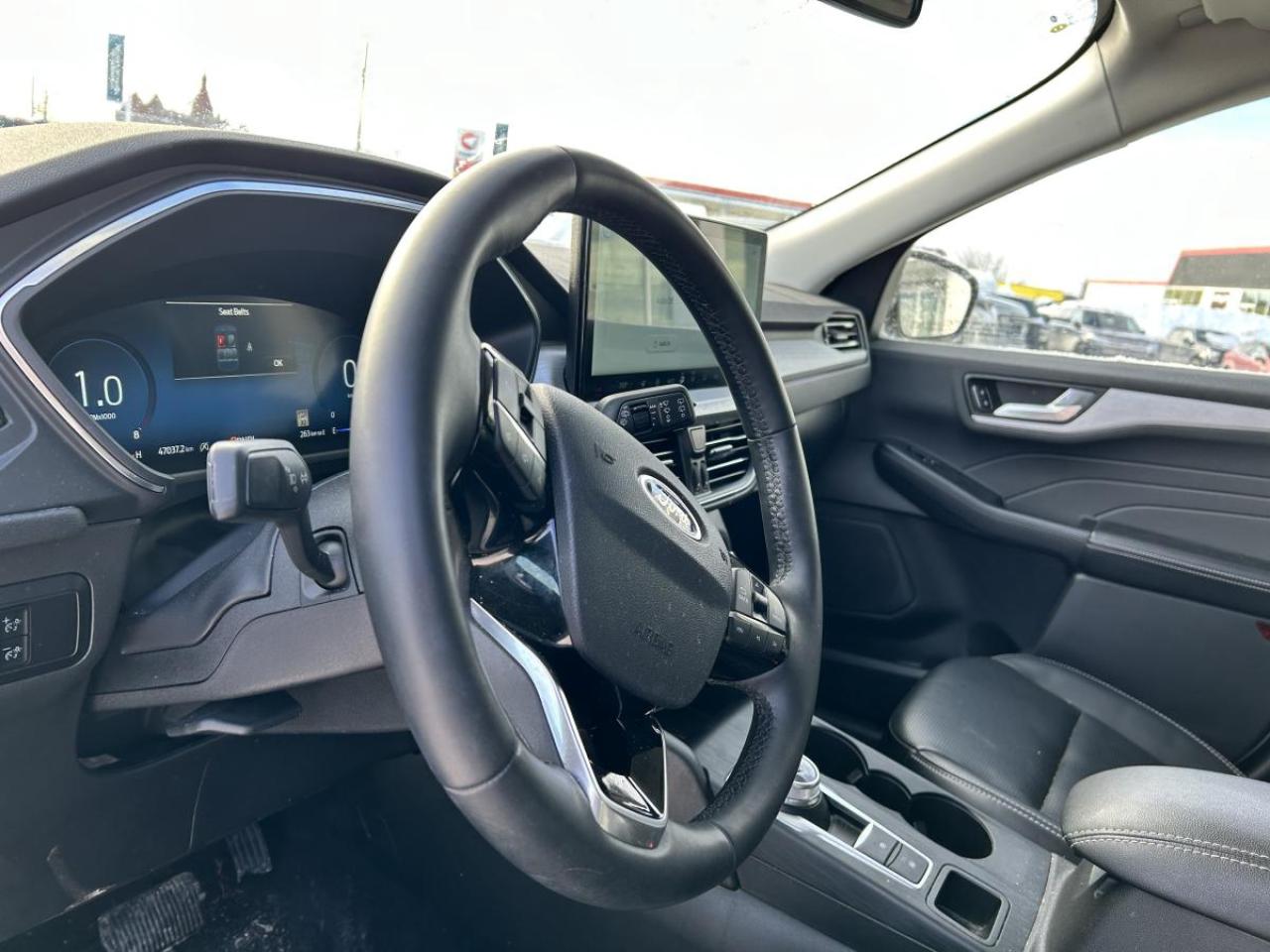 2025 Ford Escape Platinum Photo