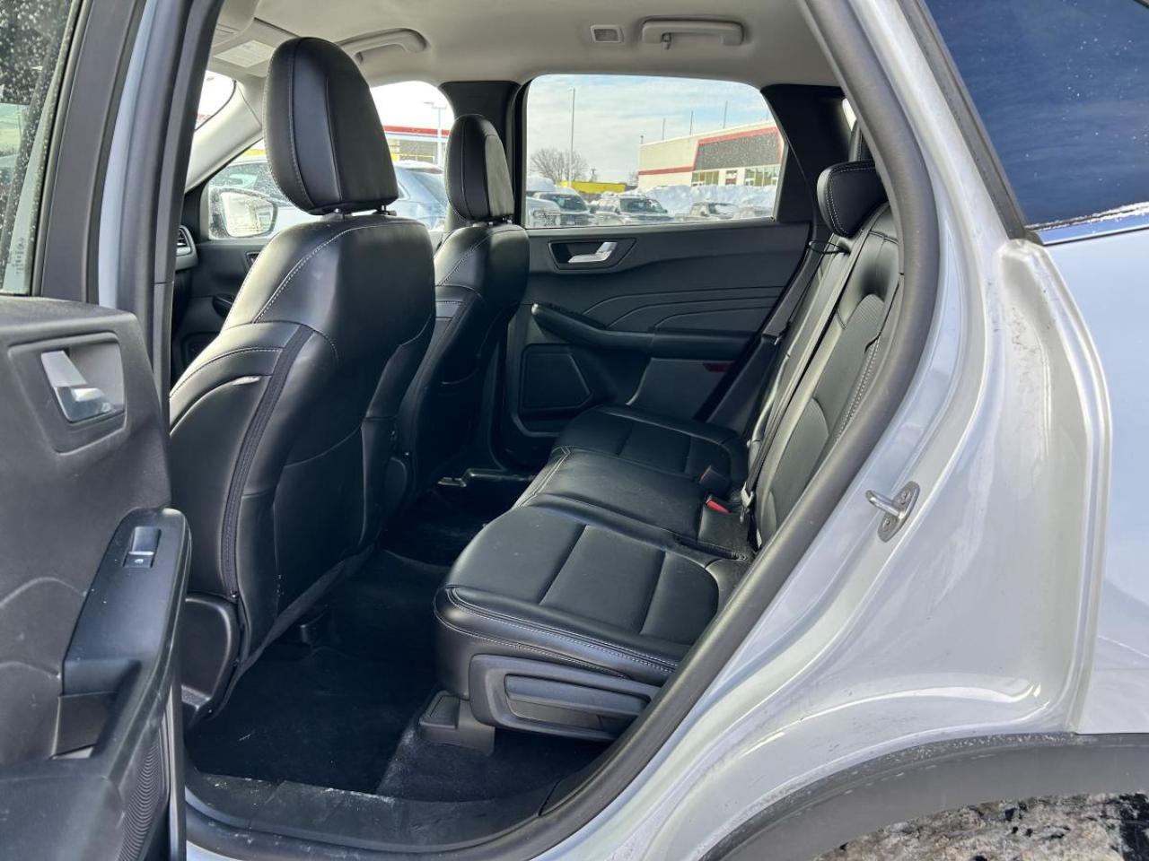 2025 Ford Escape Platinum Photo