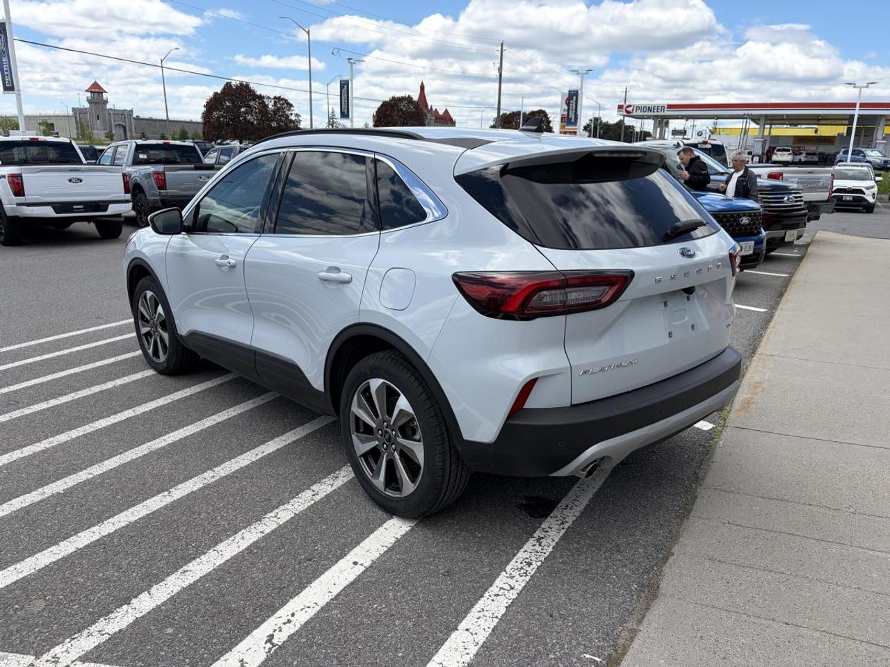 2025 Ford Escape Platinum Photo