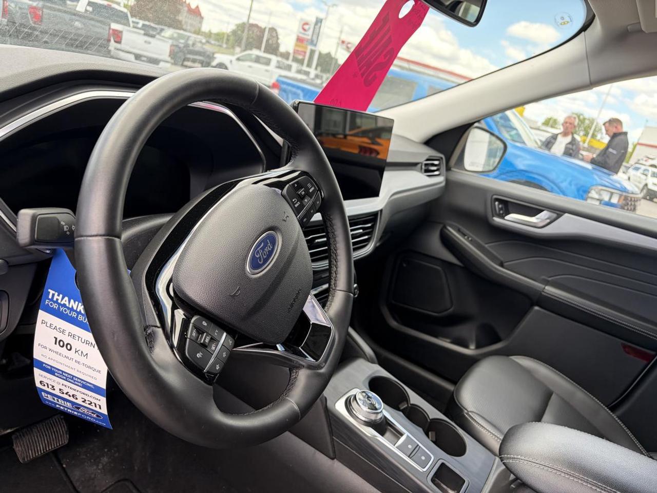 2025 Ford Escape Platinum Photo