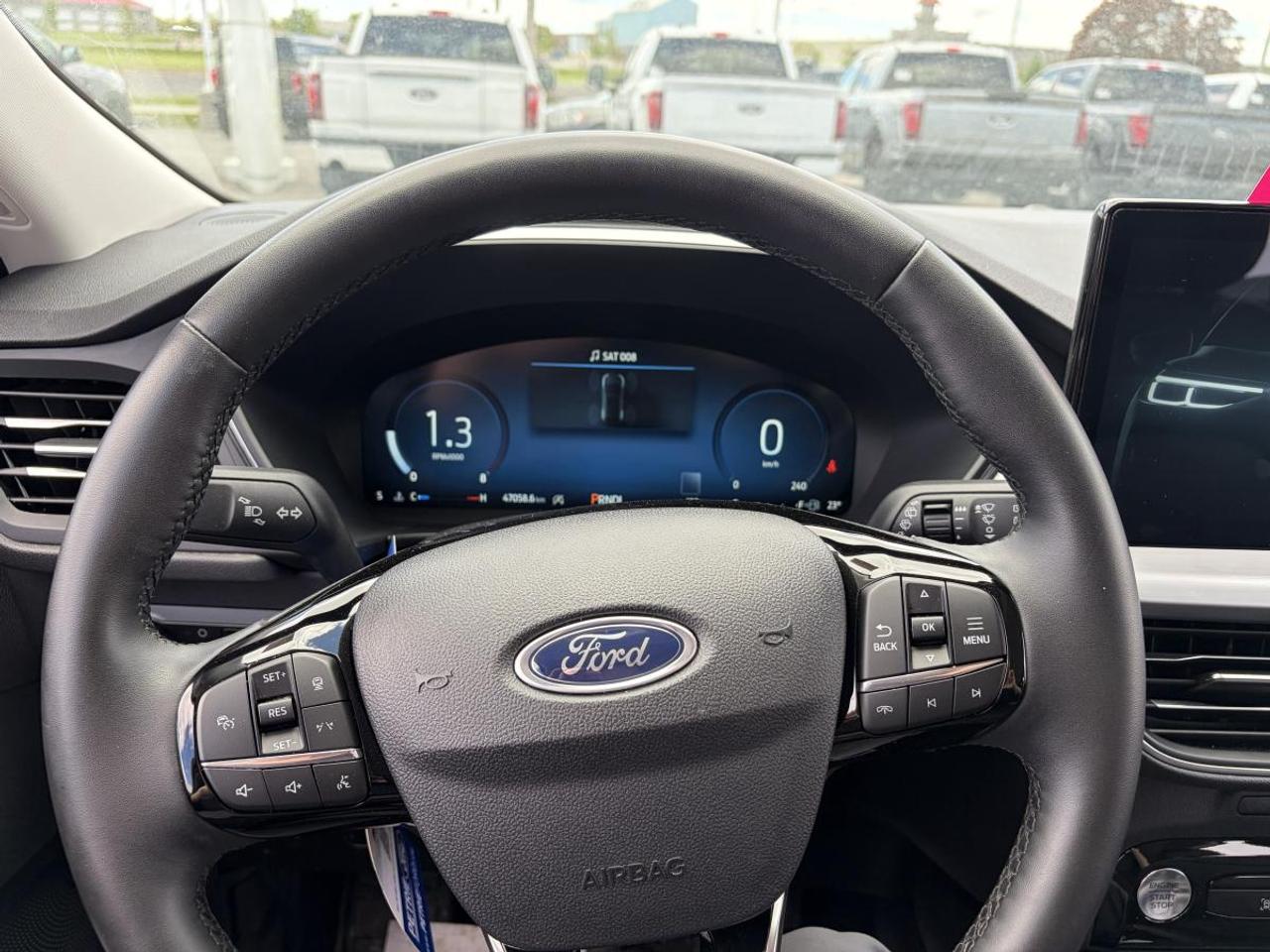 2025 Ford Escape Platinum Photo