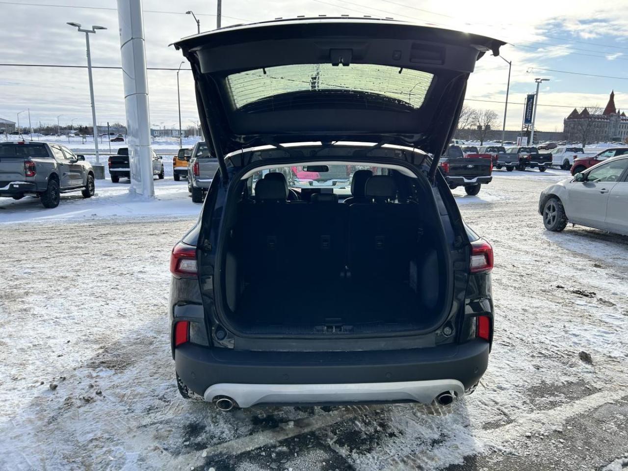 2025 Ford Escape Platinum Photo