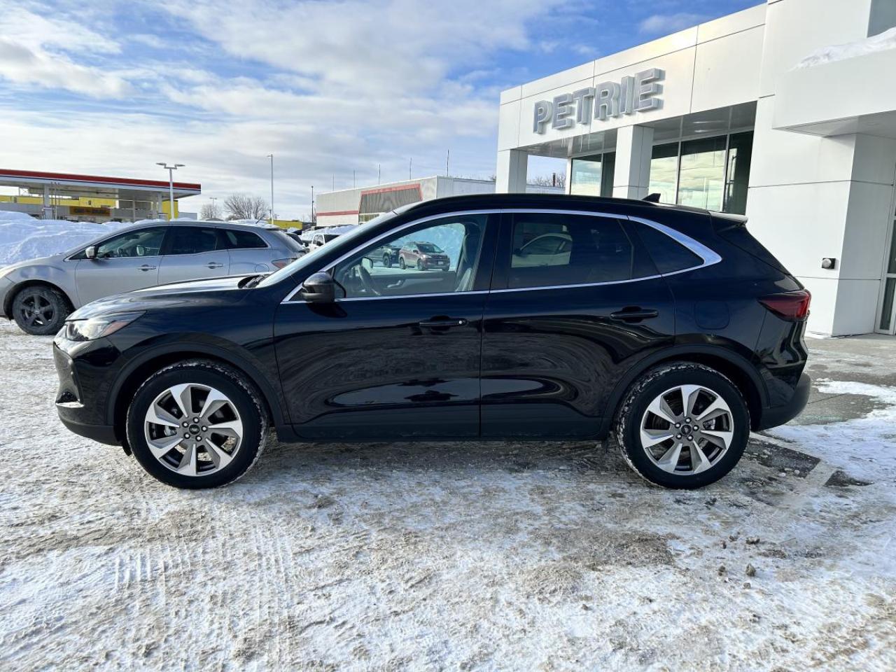 2025 Ford Escape Platinum Photo