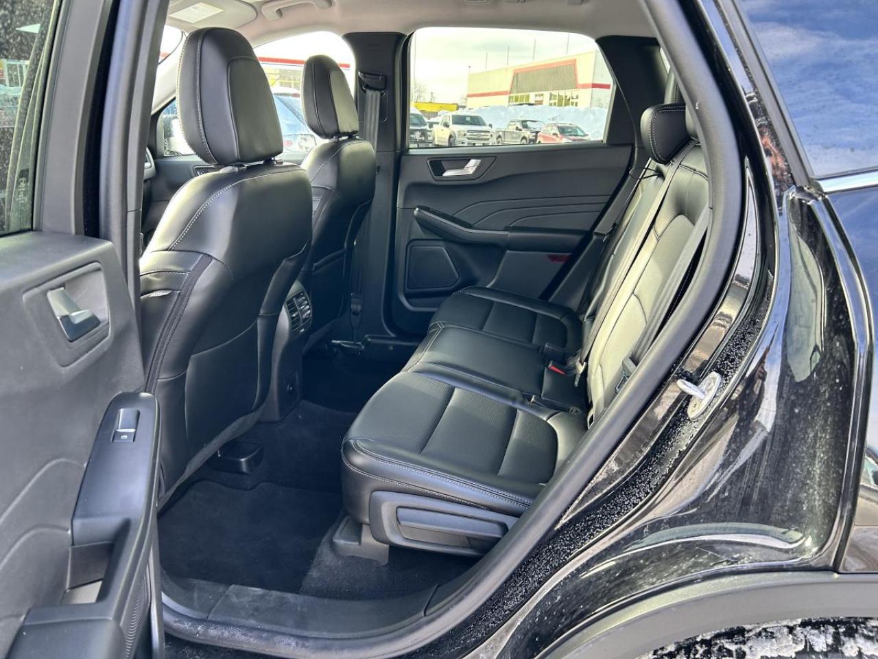 2025 Ford Escape Platinum Photo