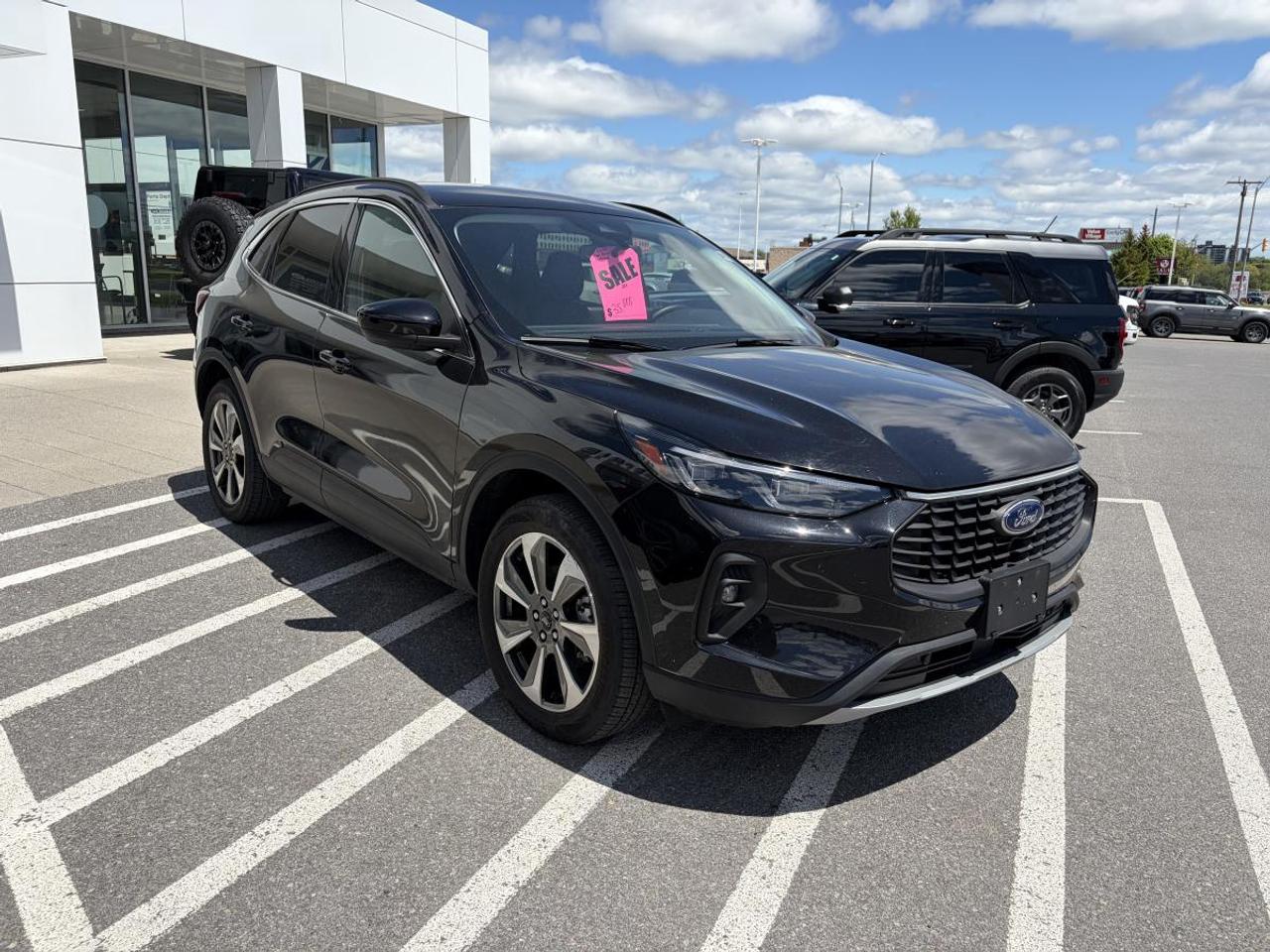 2025 Ford Escape Platinum Photo