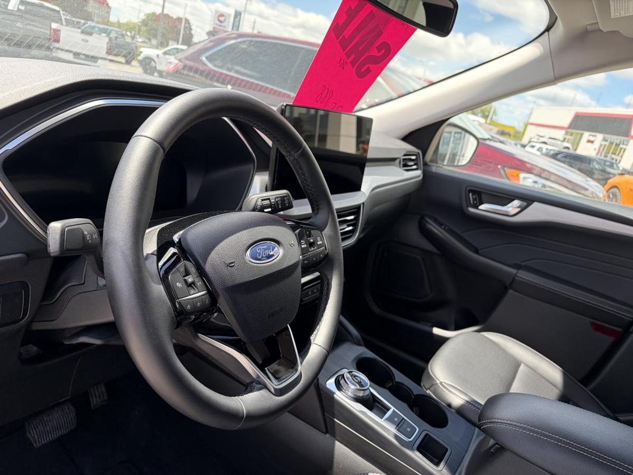2025 Ford Escape Platinum Photo