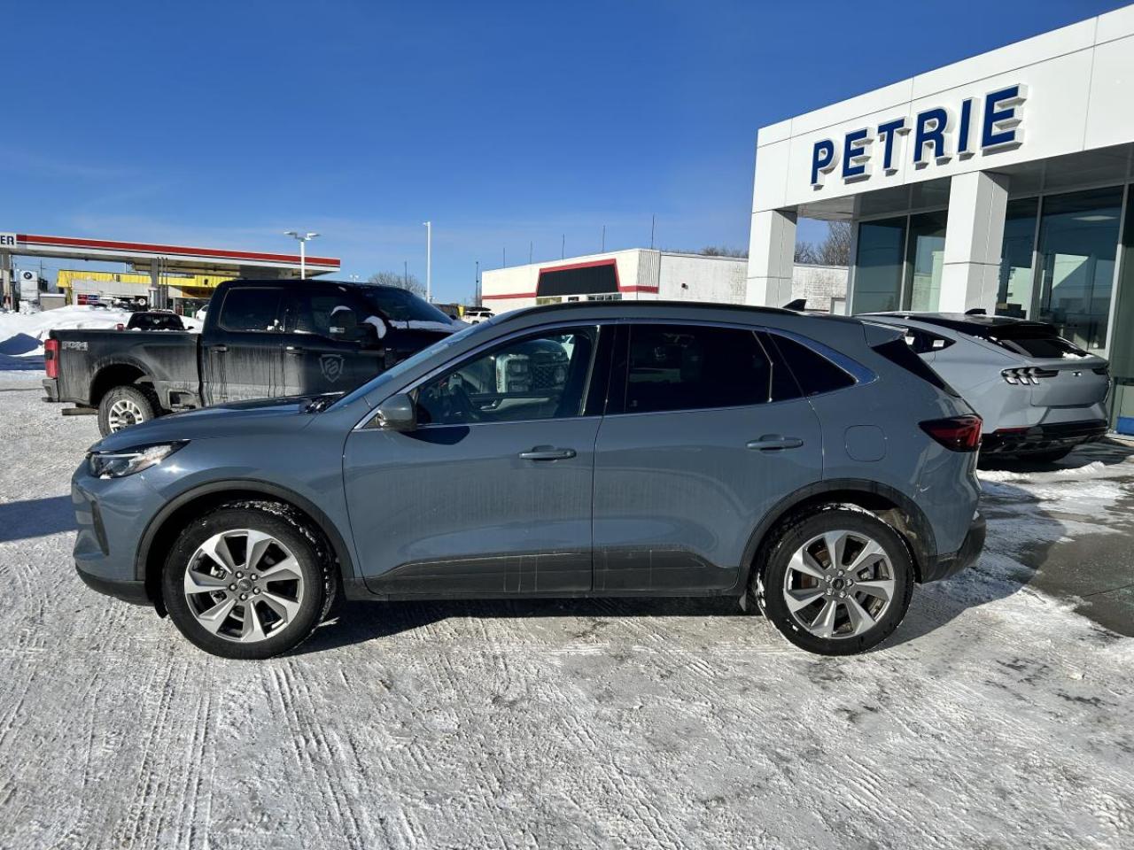 2025 Ford Escape Platinum Photo