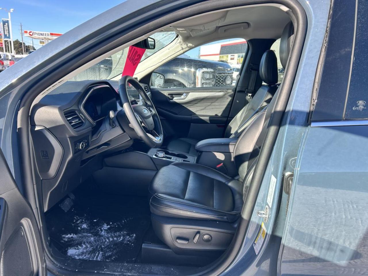 2025 Ford Escape Platinum Photo