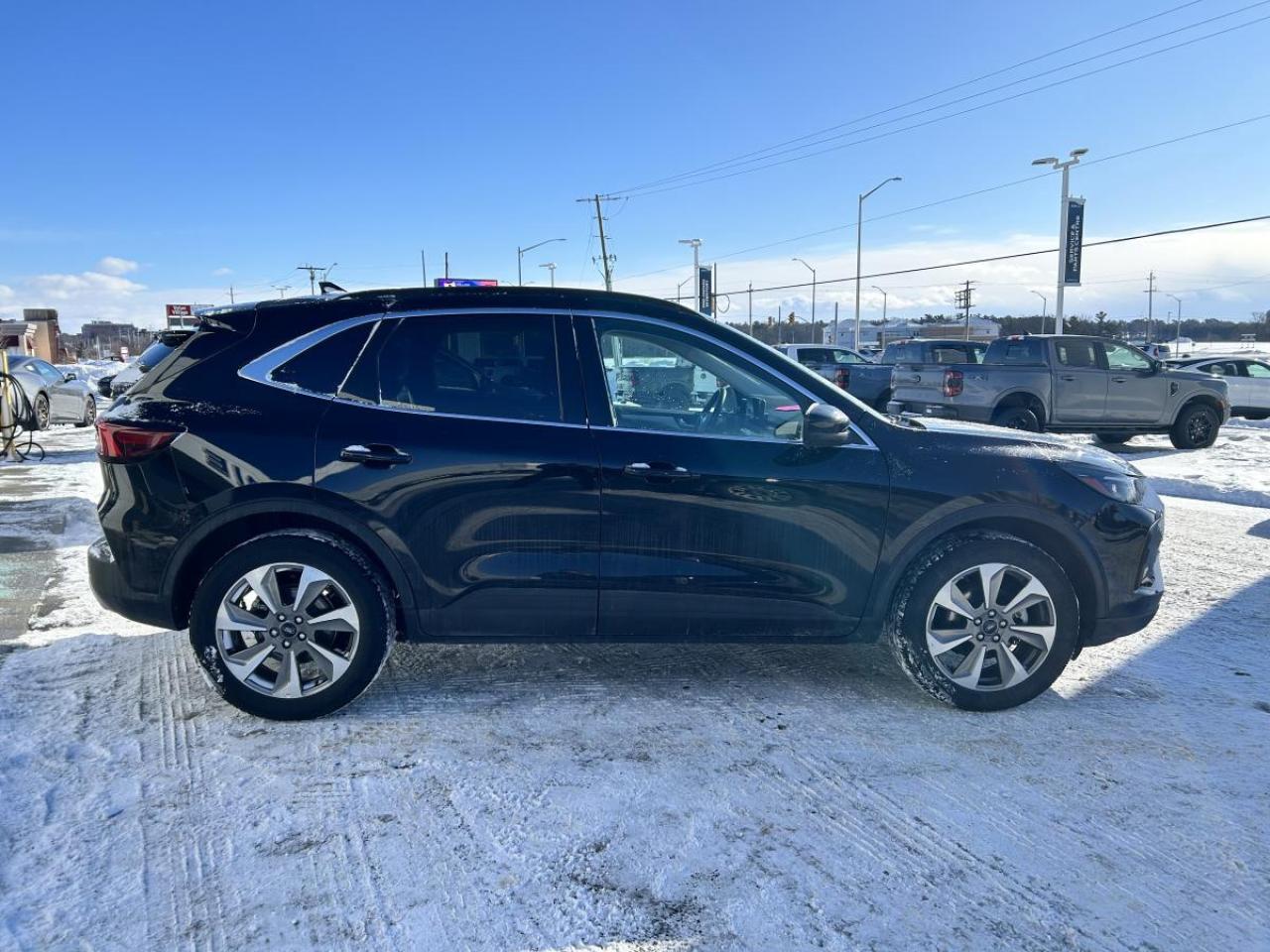 2025 Ford Escape Platinum Photo