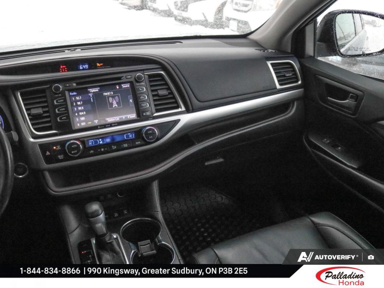 2019 Toyota Highlander XLE Photo