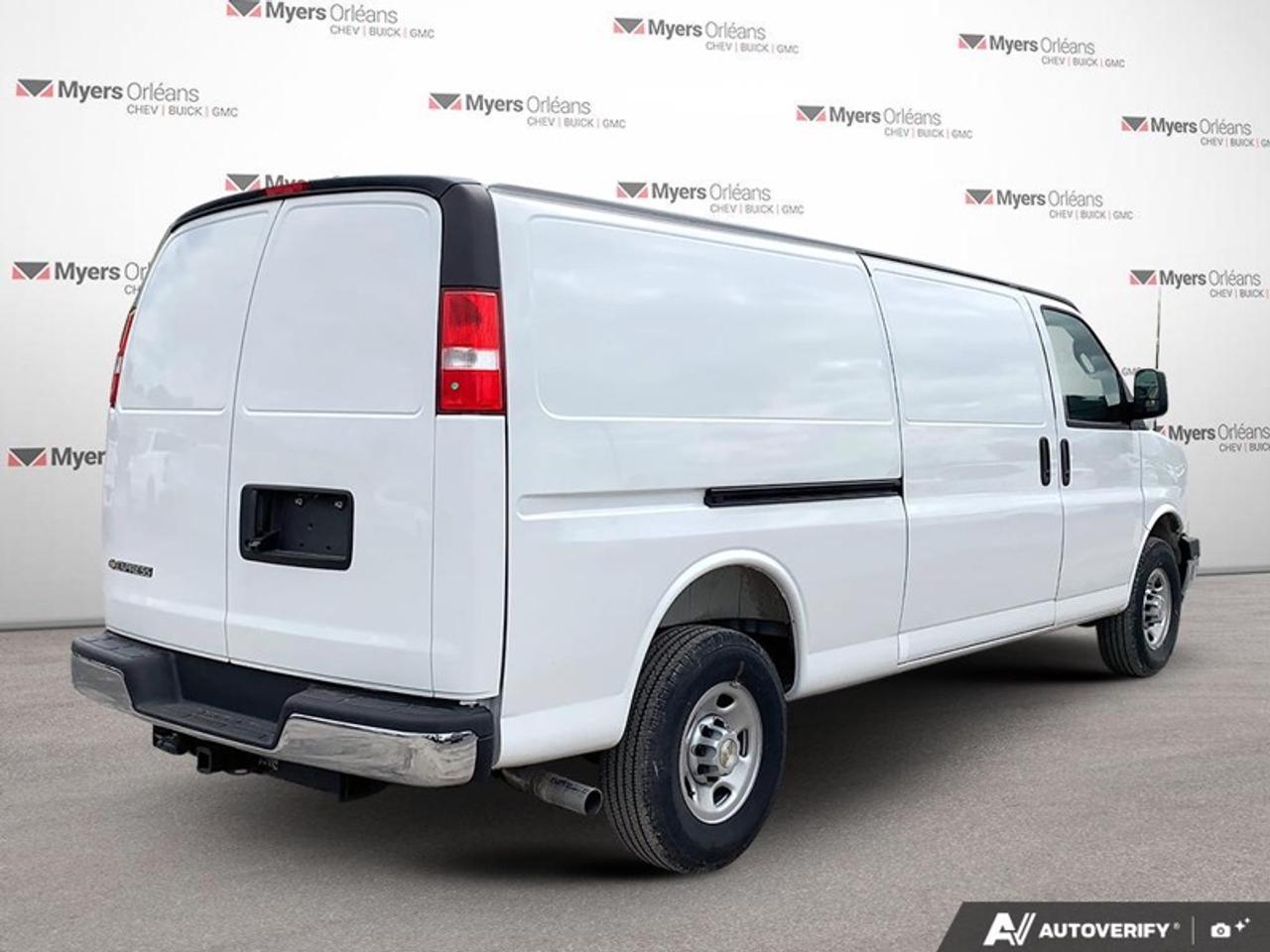 2025 Chevrolet Express Cargo Van 2500 155 Photo4