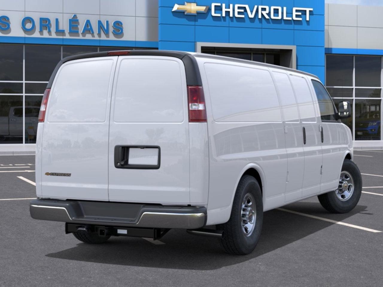 2025 Chevrolet Express Cargo Van 3500 155 Photo3