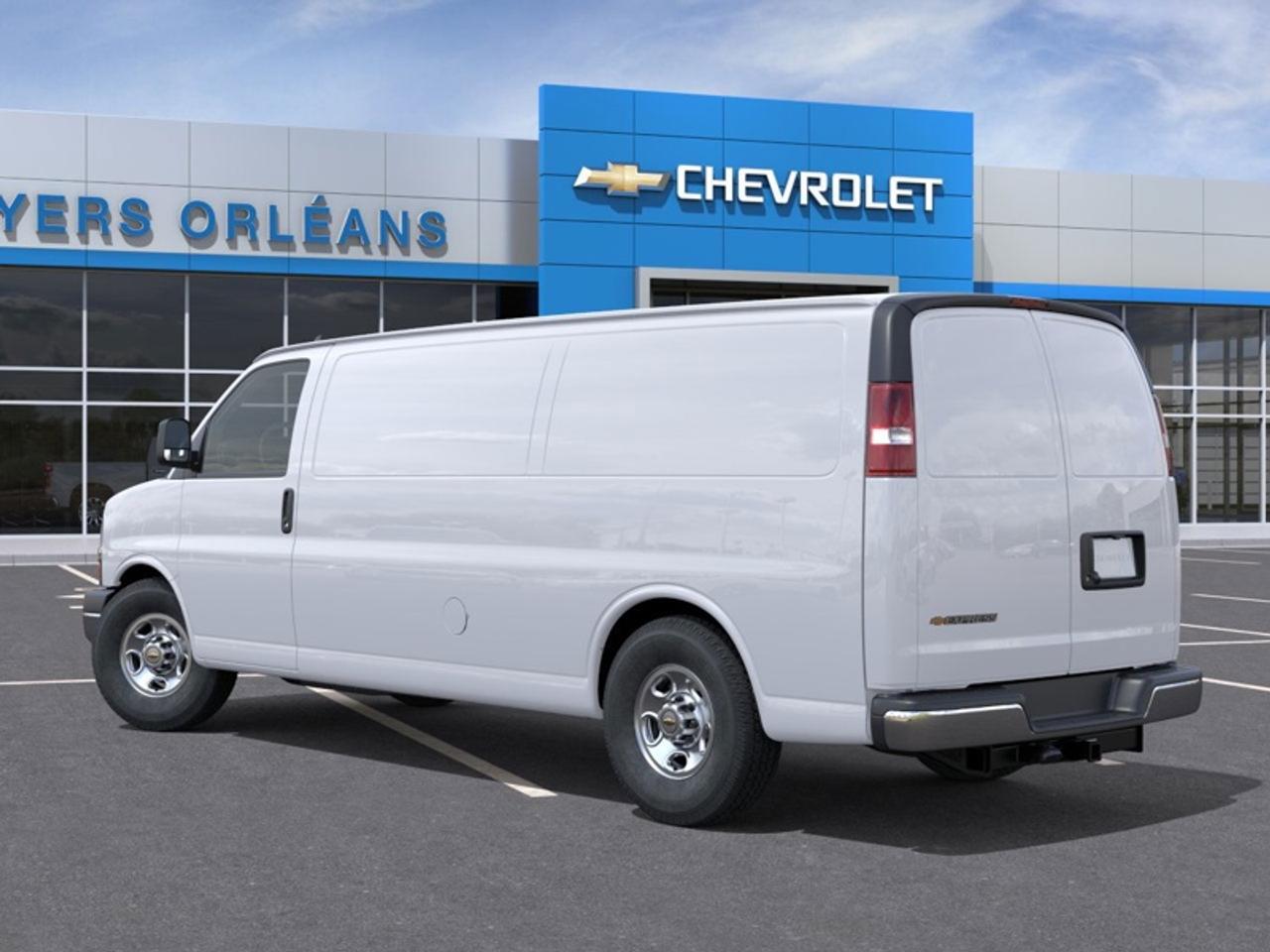 2025 Chevrolet Express Cargo Van 3500 155 Photo