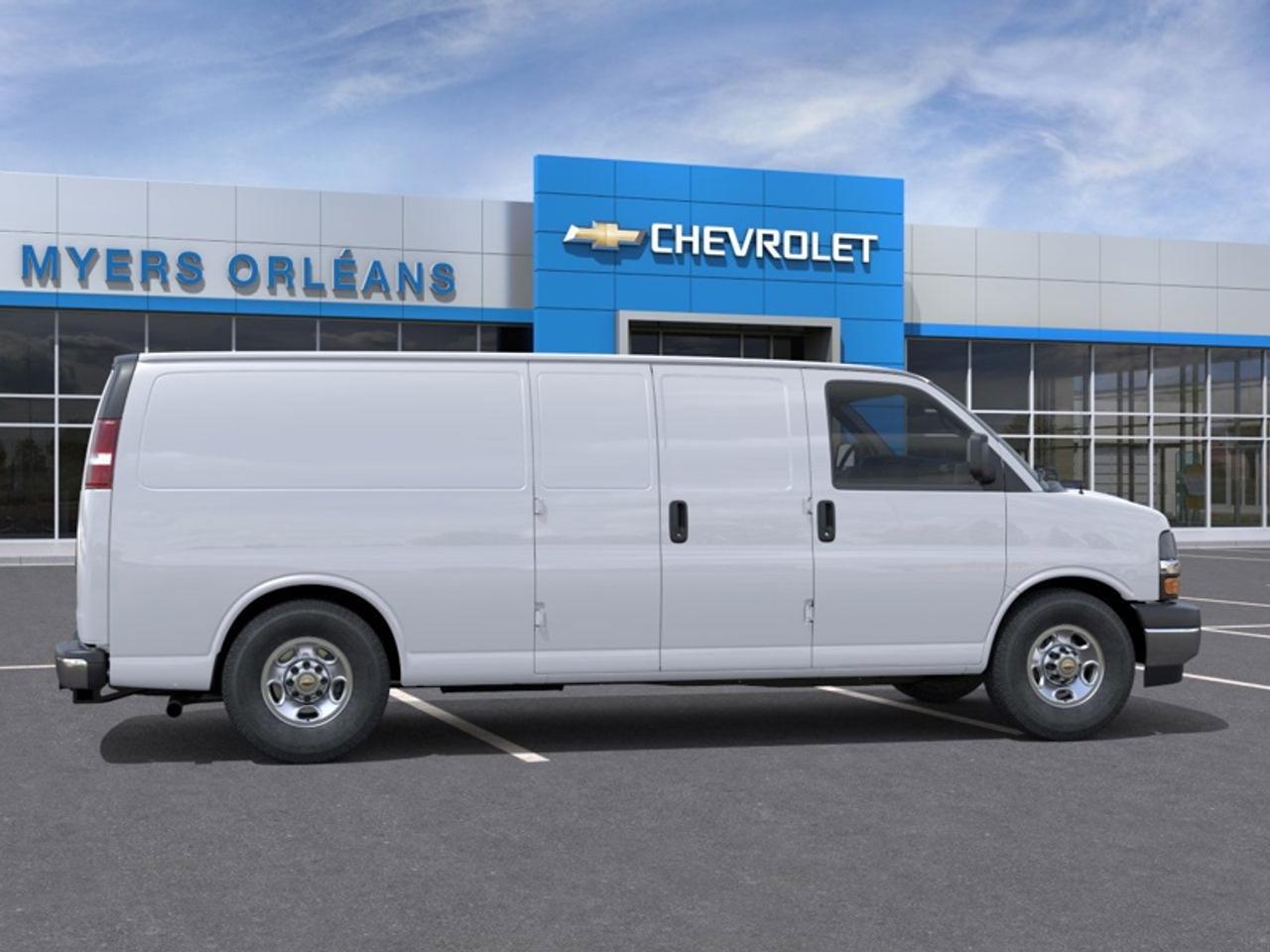 2025 Chevrolet Express Cargo Van 3500 155 Photo