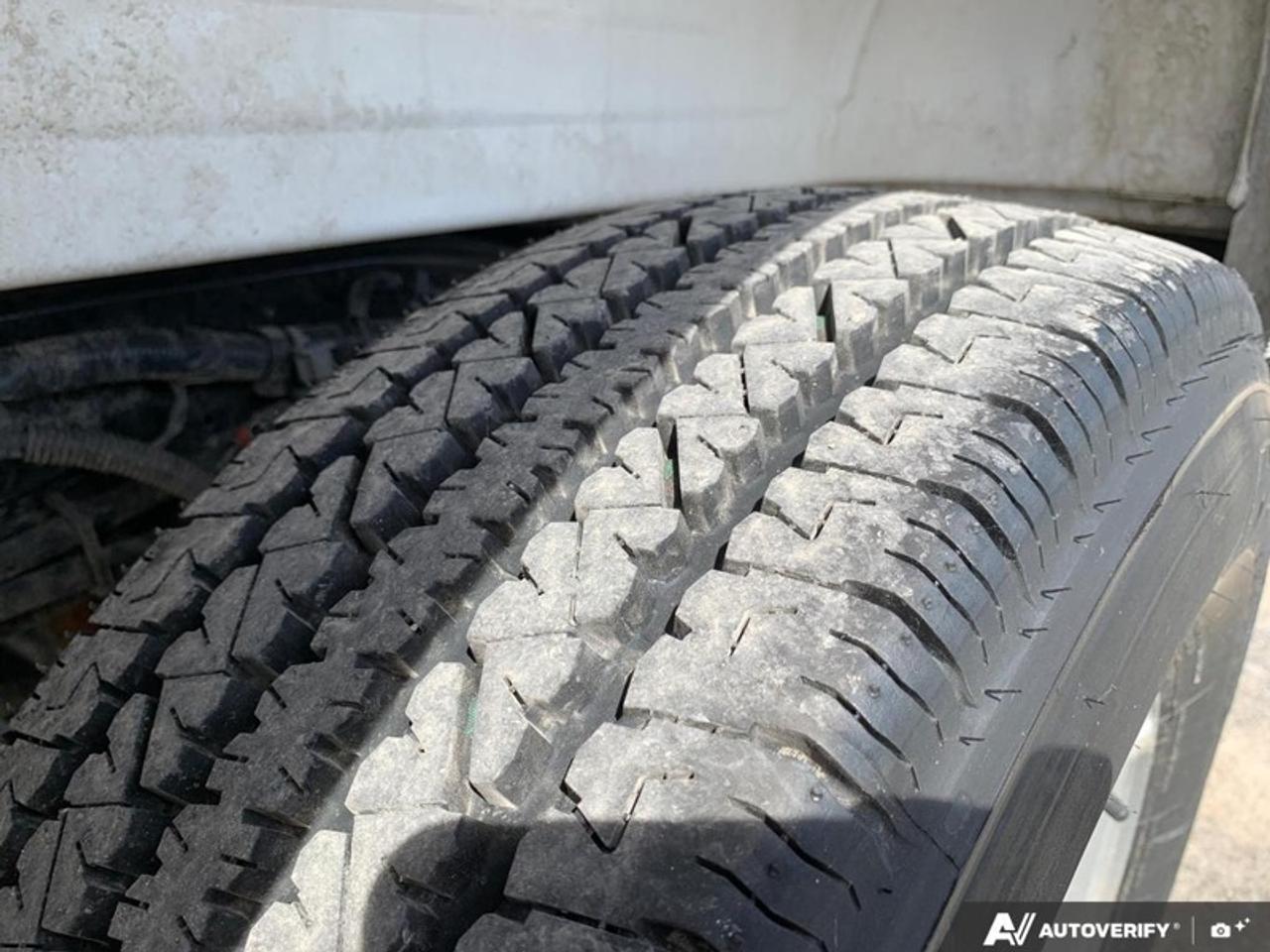 2025 Chevrolet Express Cargo Van 3500 155 Photo