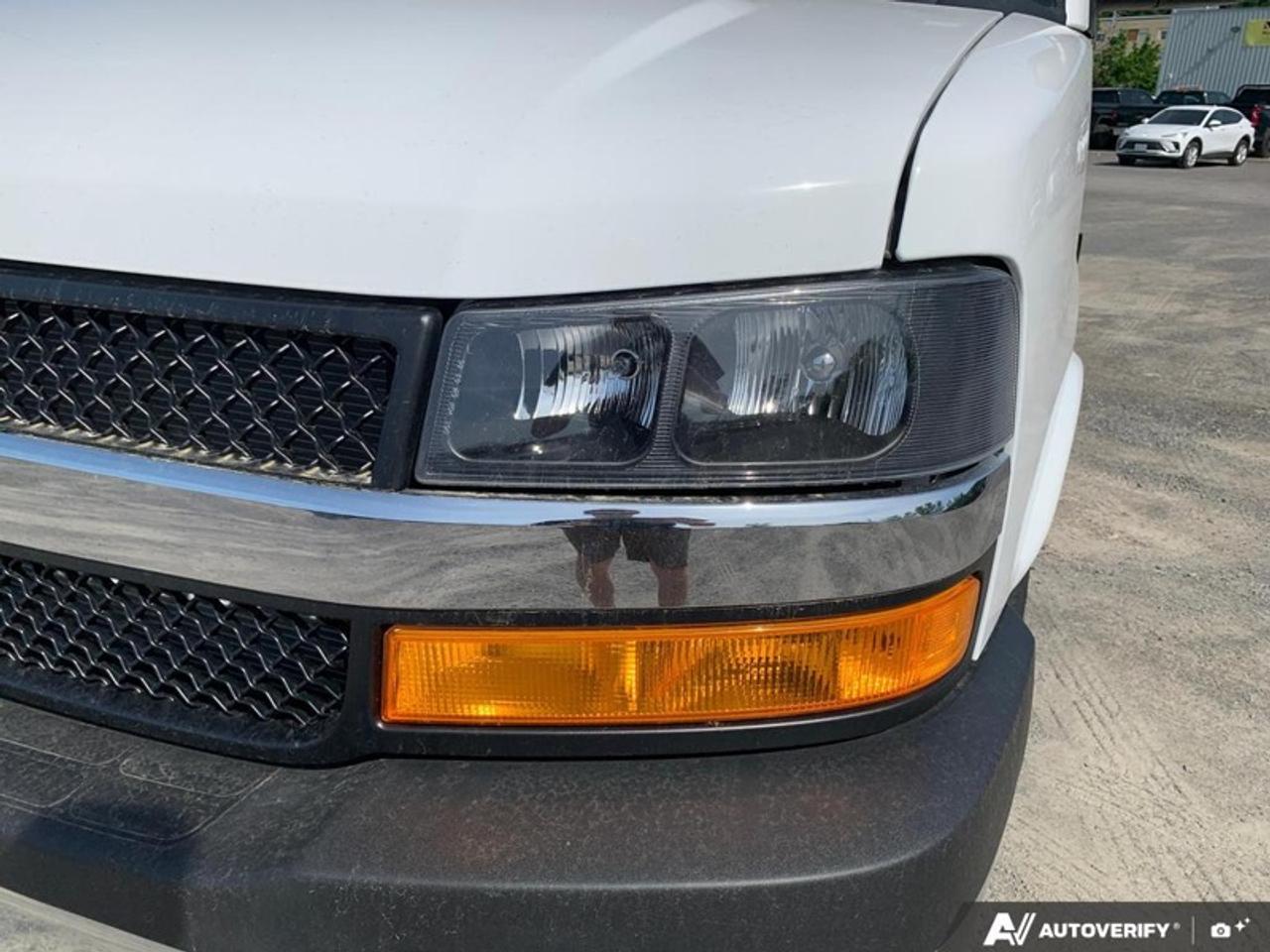 2025 Chevrolet Express Cargo Van 3500 155 Photo