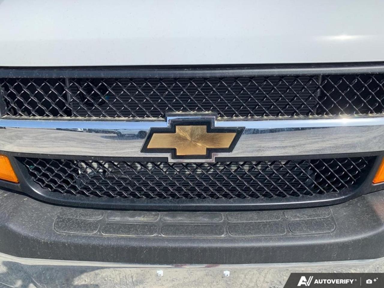 2025 Chevrolet Express Cargo Van 3500 155 Photo