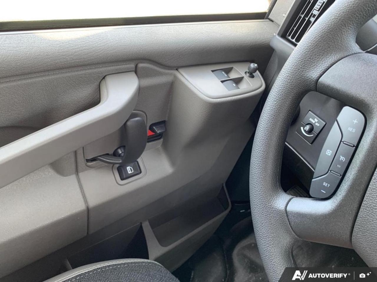 2025 Chevrolet Express Cargo Van 3500 155 Photo