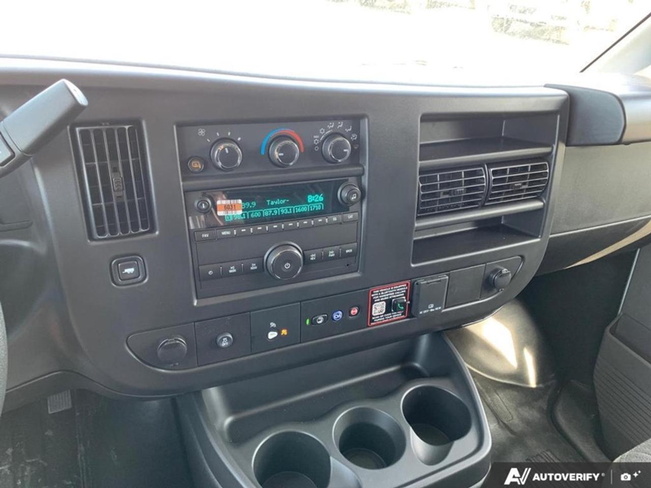 2025 Chevrolet Express Cargo Van 3500 155 Photo