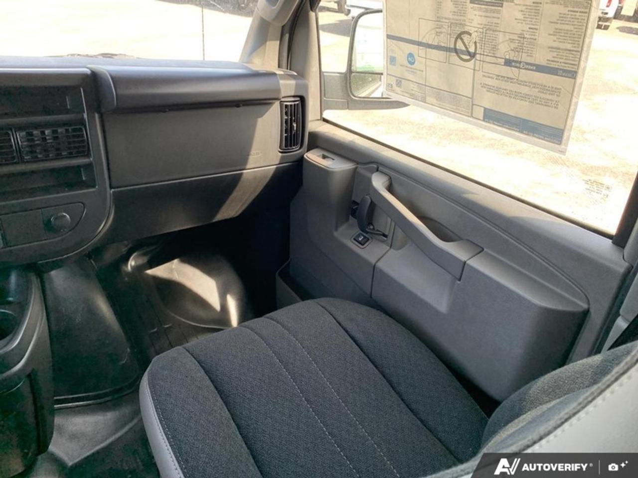2025 Chevrolet Express Cargo Van 3500 155 Photo