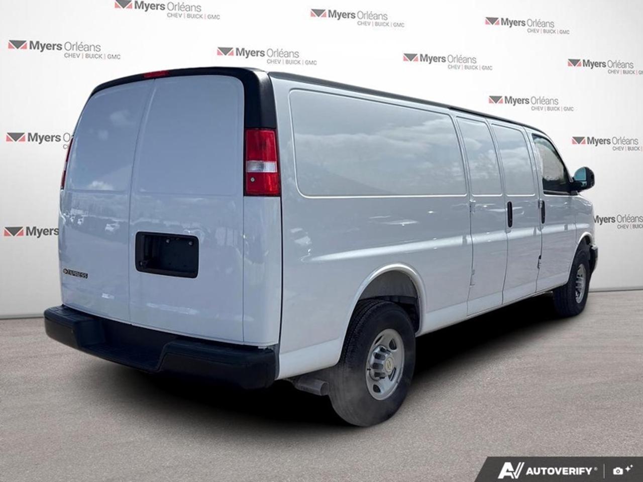 2025 Chevrolet Express Cargo Van 2500 155 Photo4