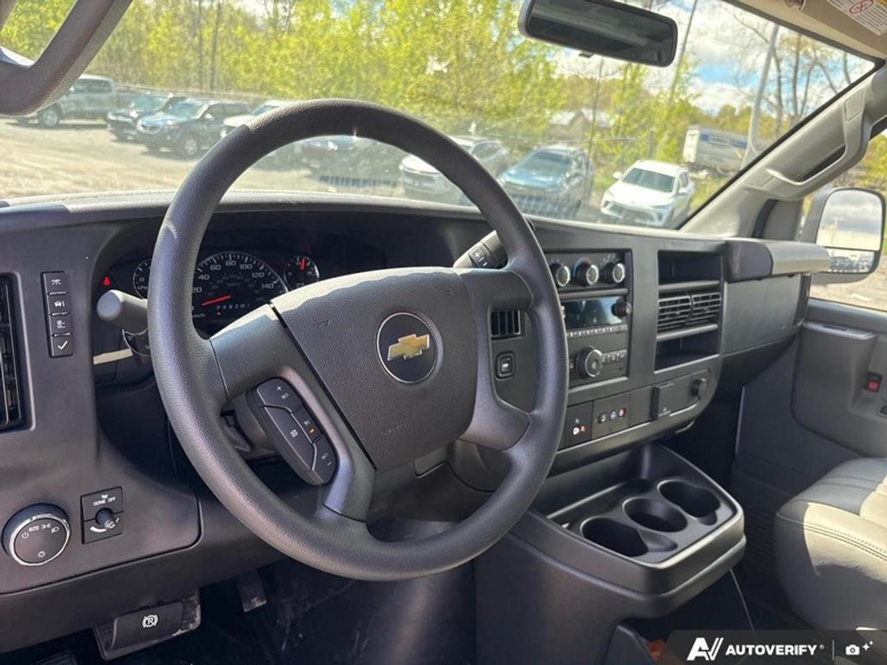 2025 Chevrolet Express Cargo Van 2500 155 Photo
