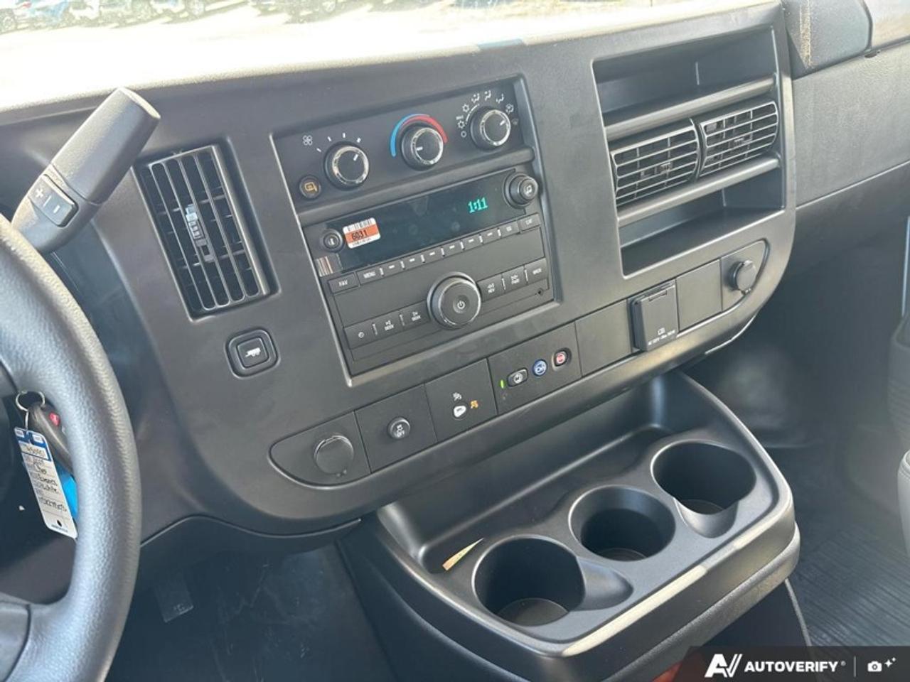 2025 Chevrolet Express Cargo Van 2500 155 Photo