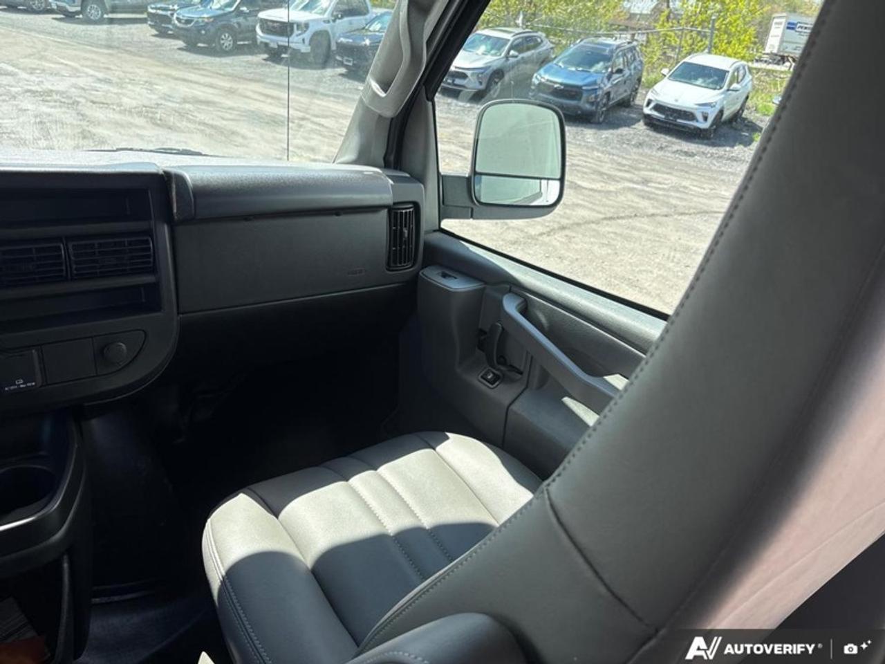 2025 Chevrolet Express Cargo Van 2500 155 Photo