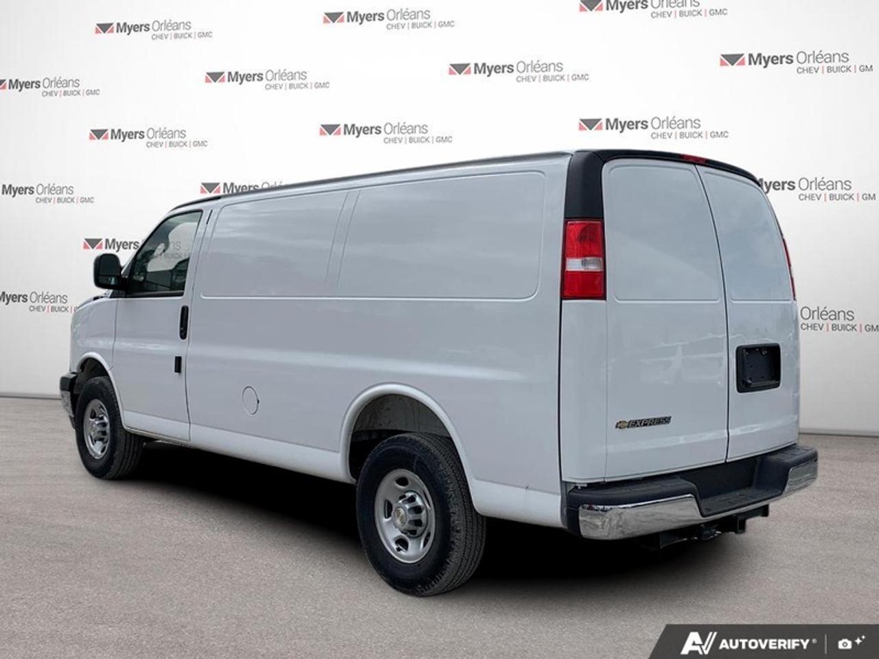 2025 Chevrolet Express Cargo Van 2500 135 Photo2