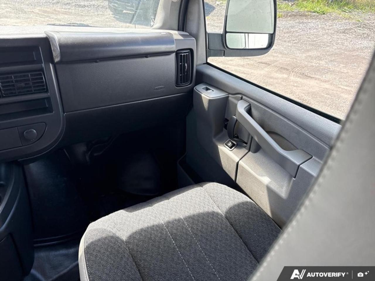 2025 GMC Savana Cargo Van 2500 155 Photo
