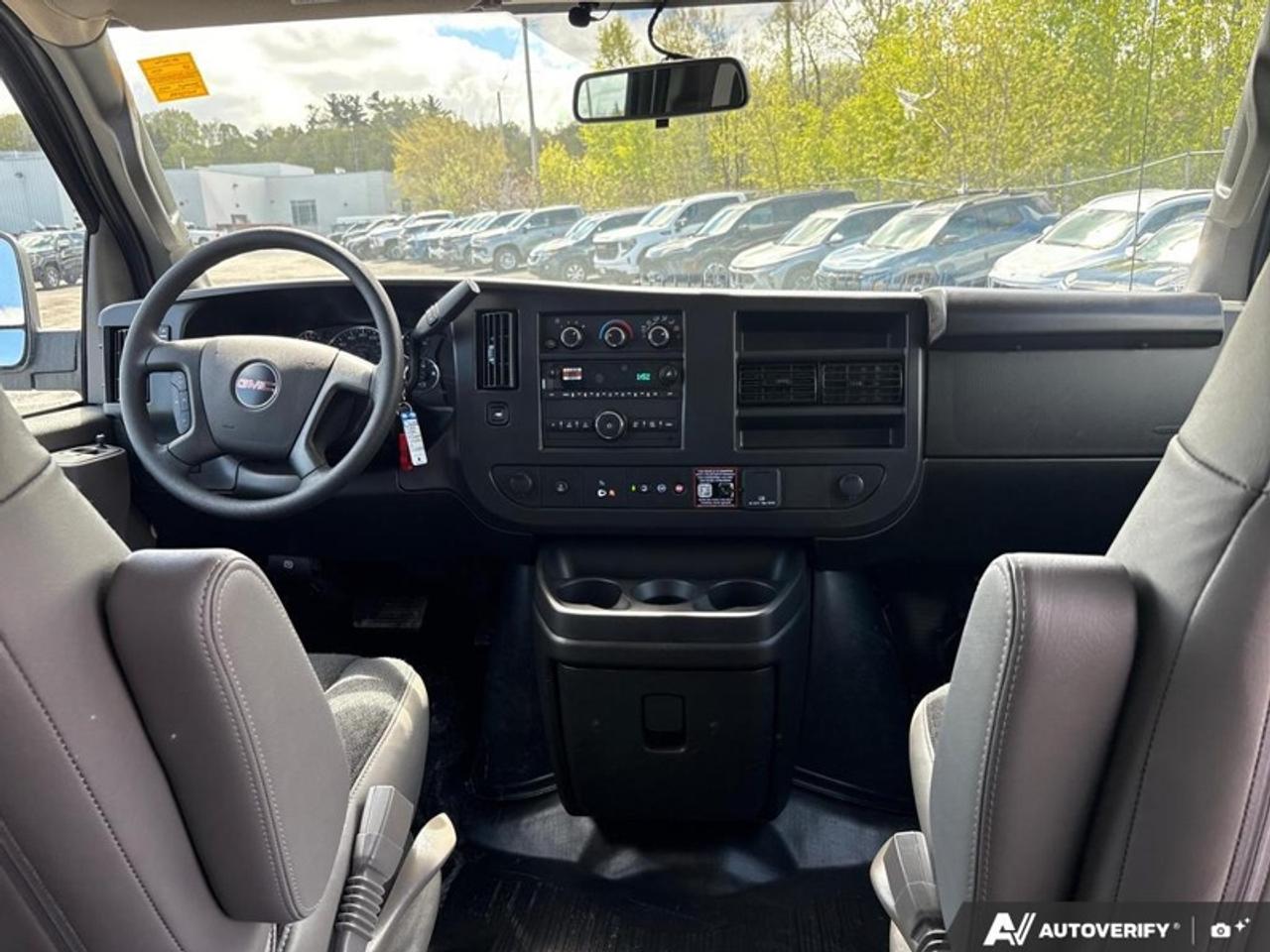 2025 GMC Savana Cargo Van 2500 155 Photo