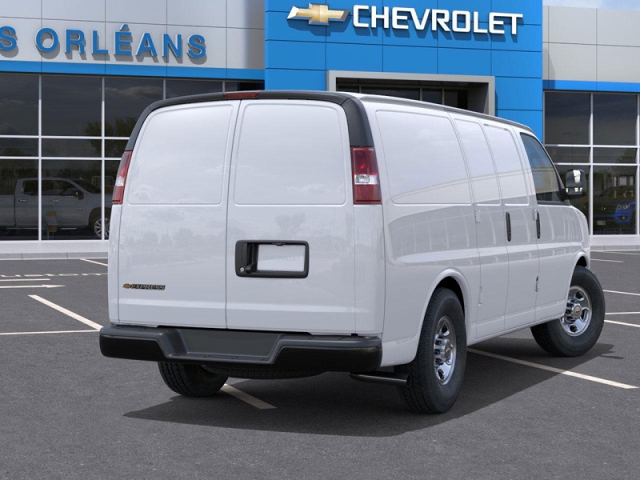 2025 Chevrolet Express Cargo Van 2500 135 Photo