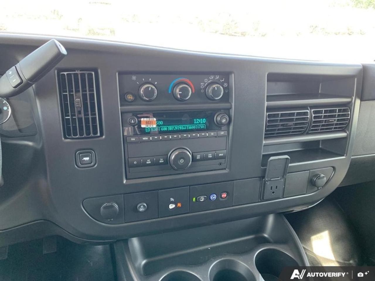 2025 GMC Savana Cargo Van 2500 135 Photo