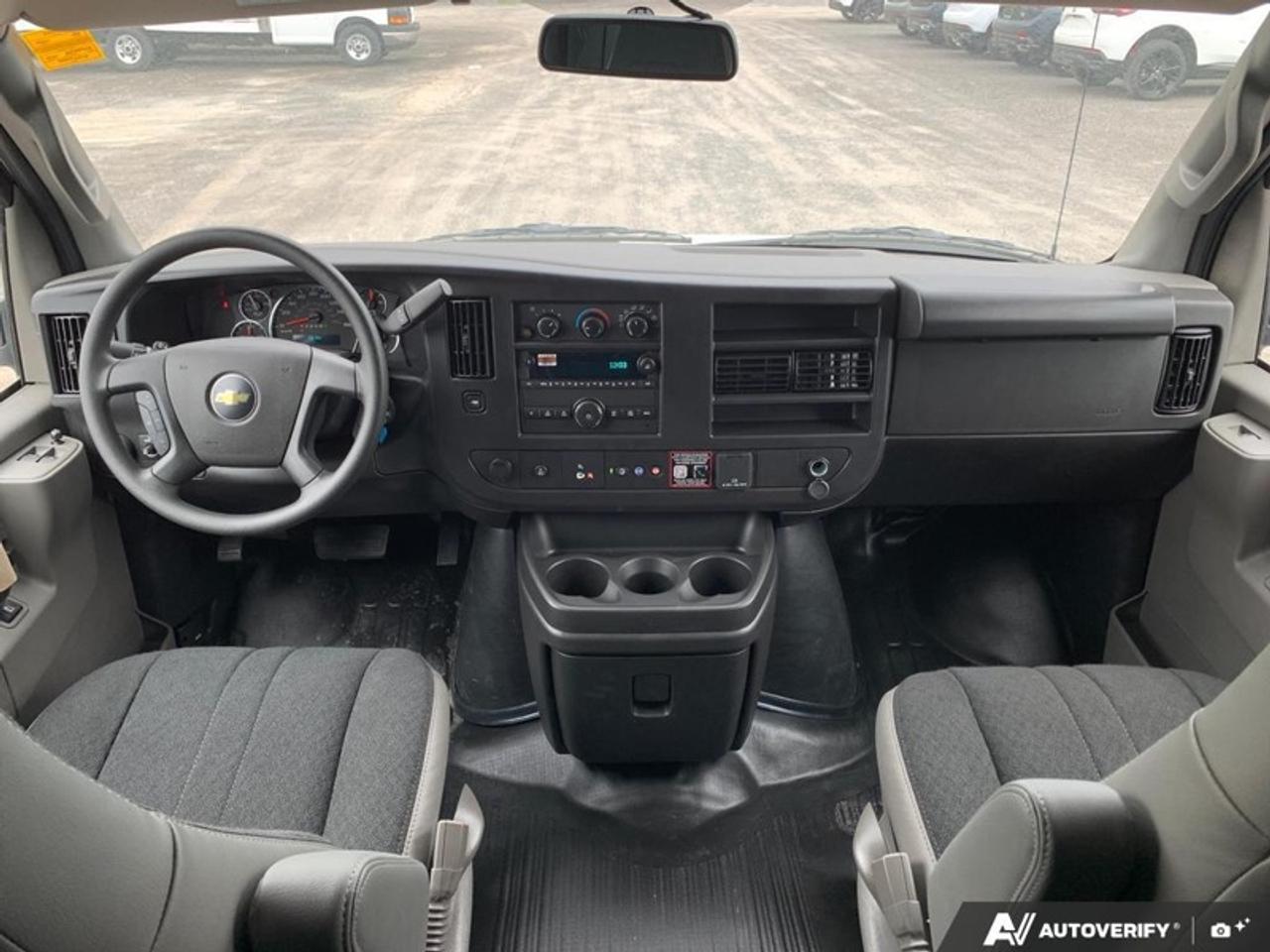 2025 Chevrolet Express Cargo Van 2500 155 Photo