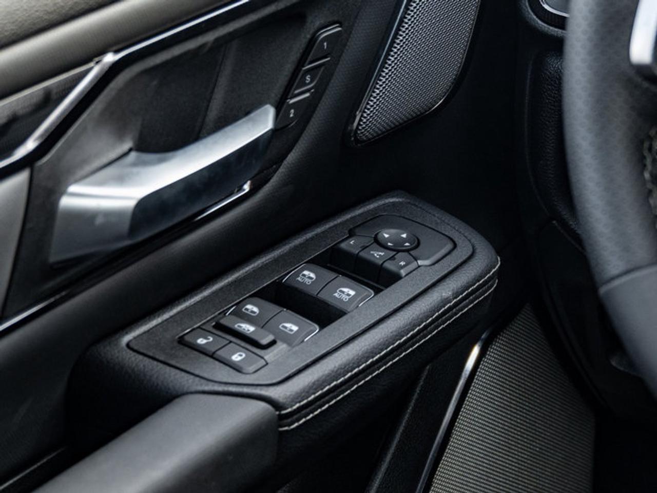 2026 RAM 1500 SPORT Photo