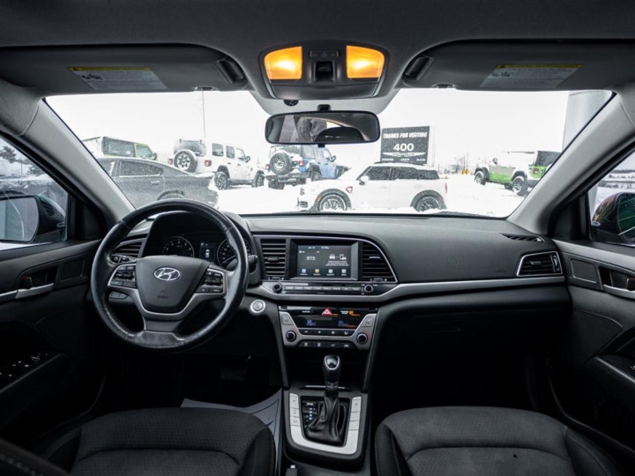 2017 Hyundai Elantra GLS Photo