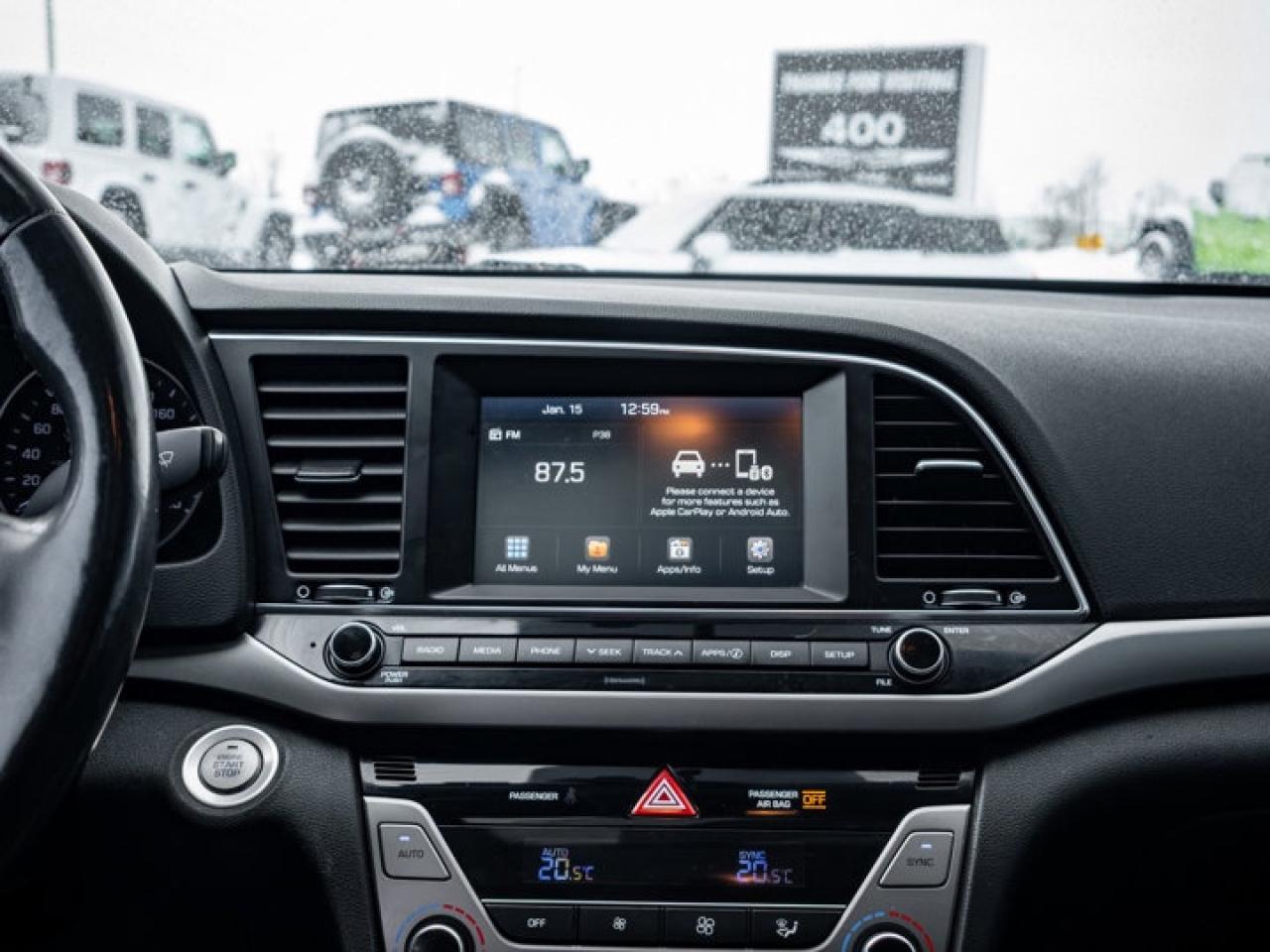 2017 Hyundai Elantra GLS Photo