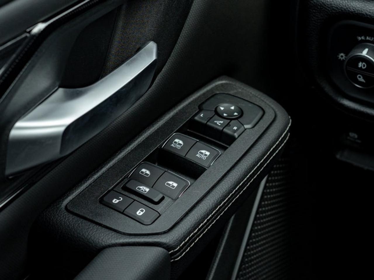 2026 RAM 1500 SPORT Photo