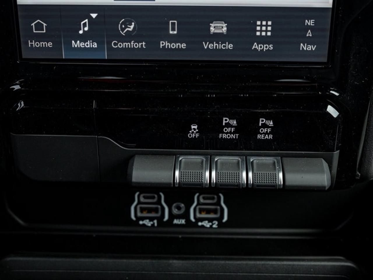 2026 RAM 1500 SPORT Photo