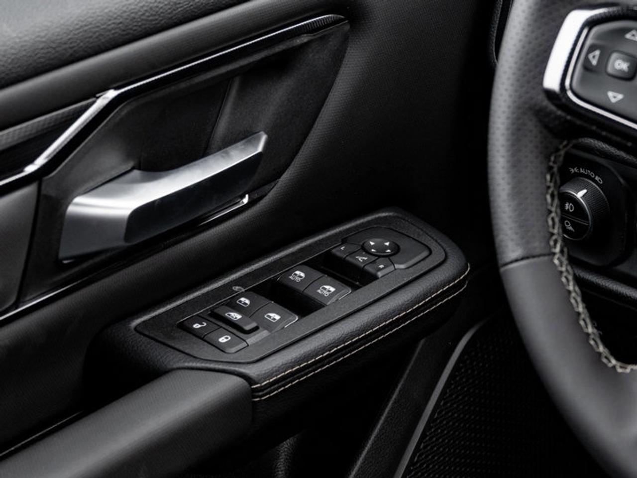 2026 RAM 1500 SPORT Photo