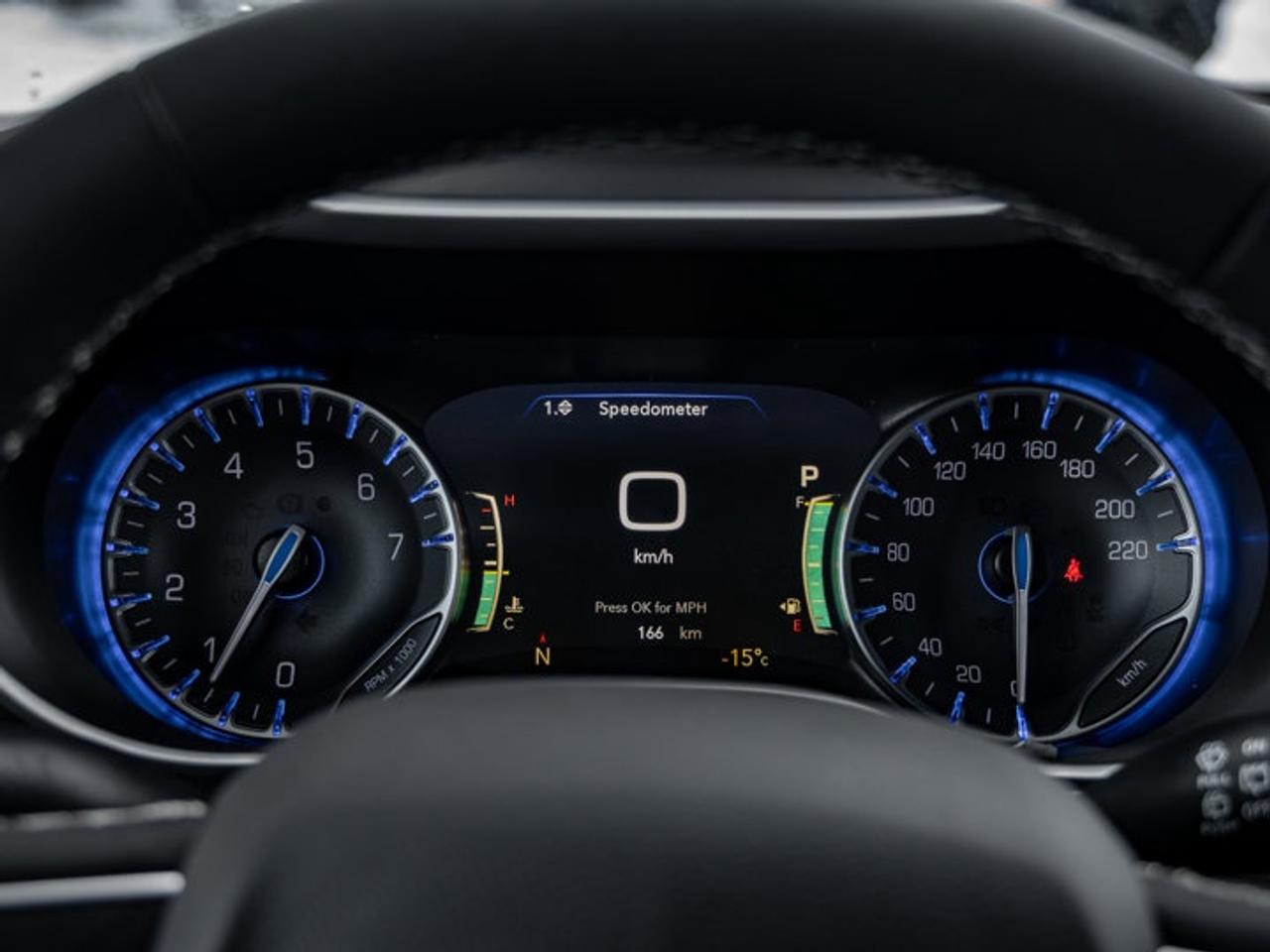 2026 Chrysler Pacifica Select Photo