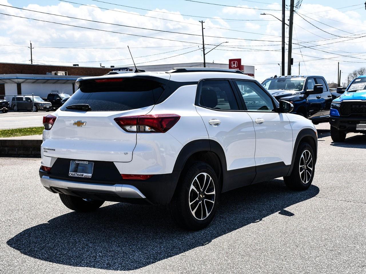 2024 Chevrolet TrailBlazer AWD 4dr LT Photo